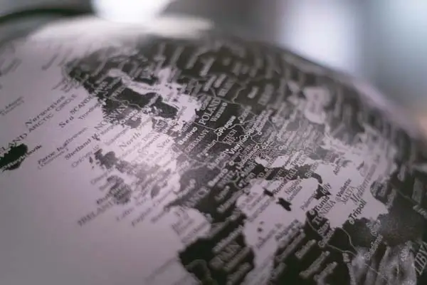 Key Hedging Strategies for Geopolitical Risk